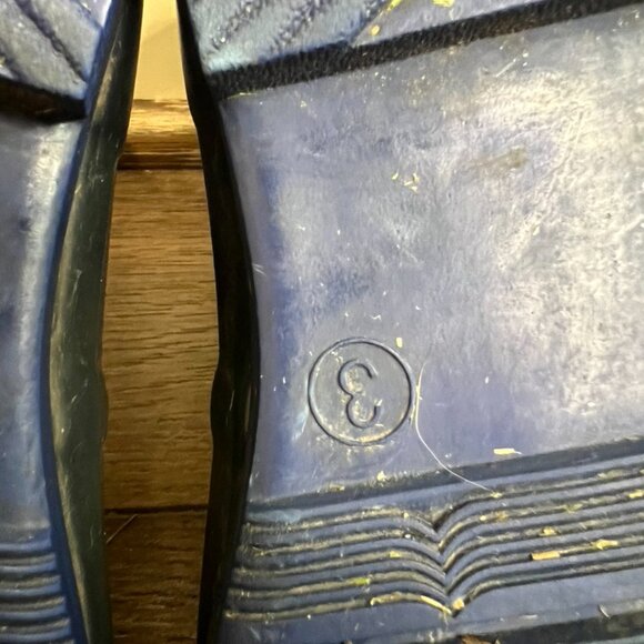 Hunter for Target Rain booties Youth Size 3 Navy/White Outdoor/Waterproof - Picture 8 of 9